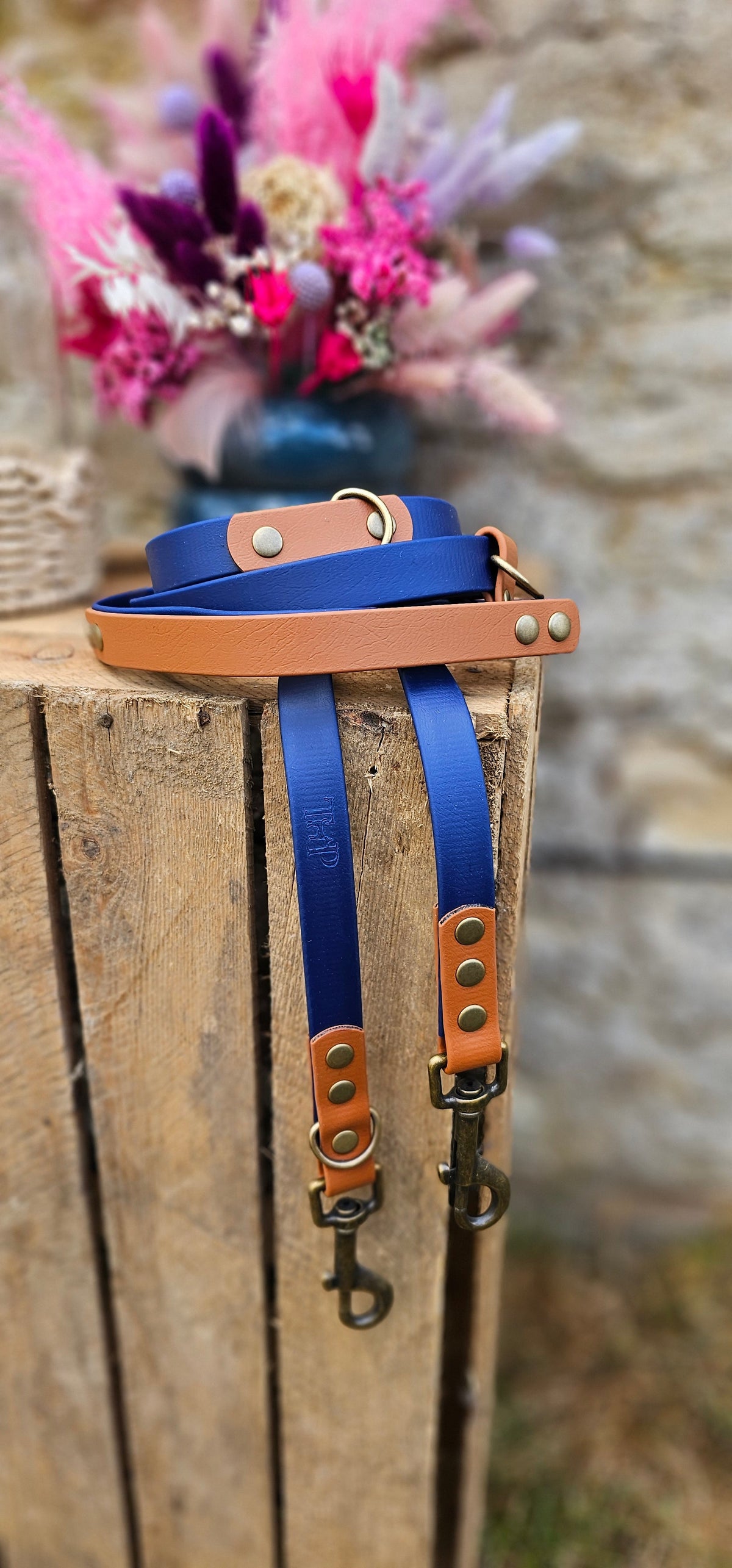 Navy & Tan – Waterproof BioThane© Hands-Free Dog Training Lead
