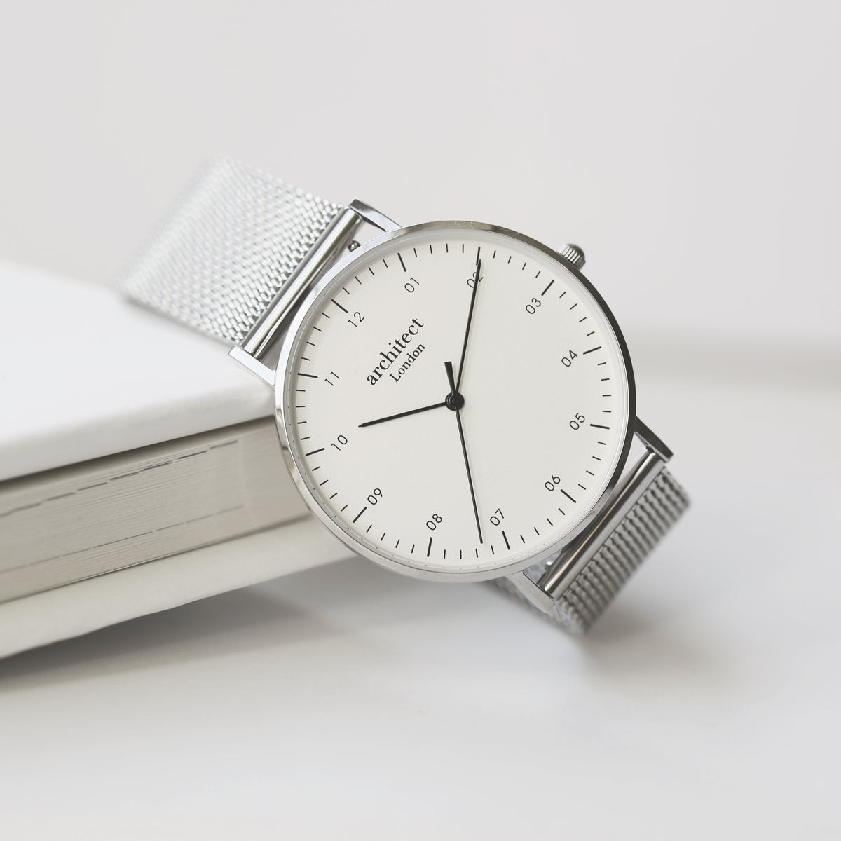 Personalised Men’s Architect Zephyr Watch – Custom Engraving
