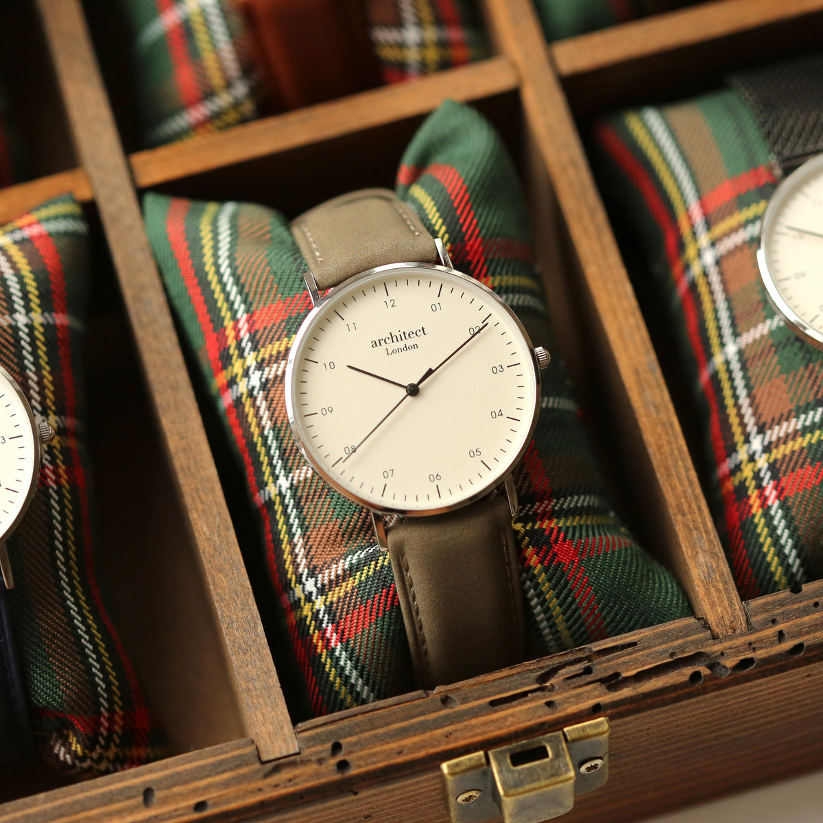 Personalised Men’s Architect Zephyr Watch – Custom Engraving