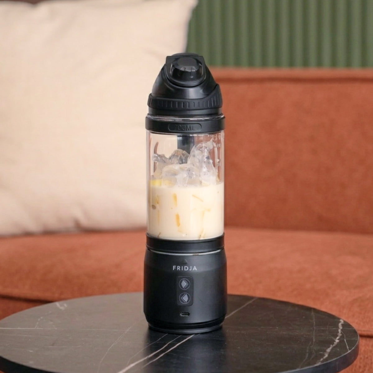 Fridja f500 Portable Blender – Smoothies & Protein Shakes