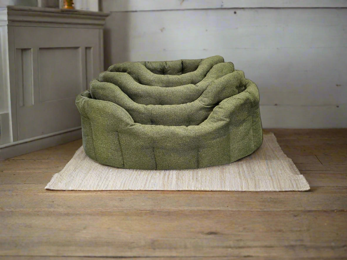 Country Dog Premium Orkney Tweed Oval Dog Bed