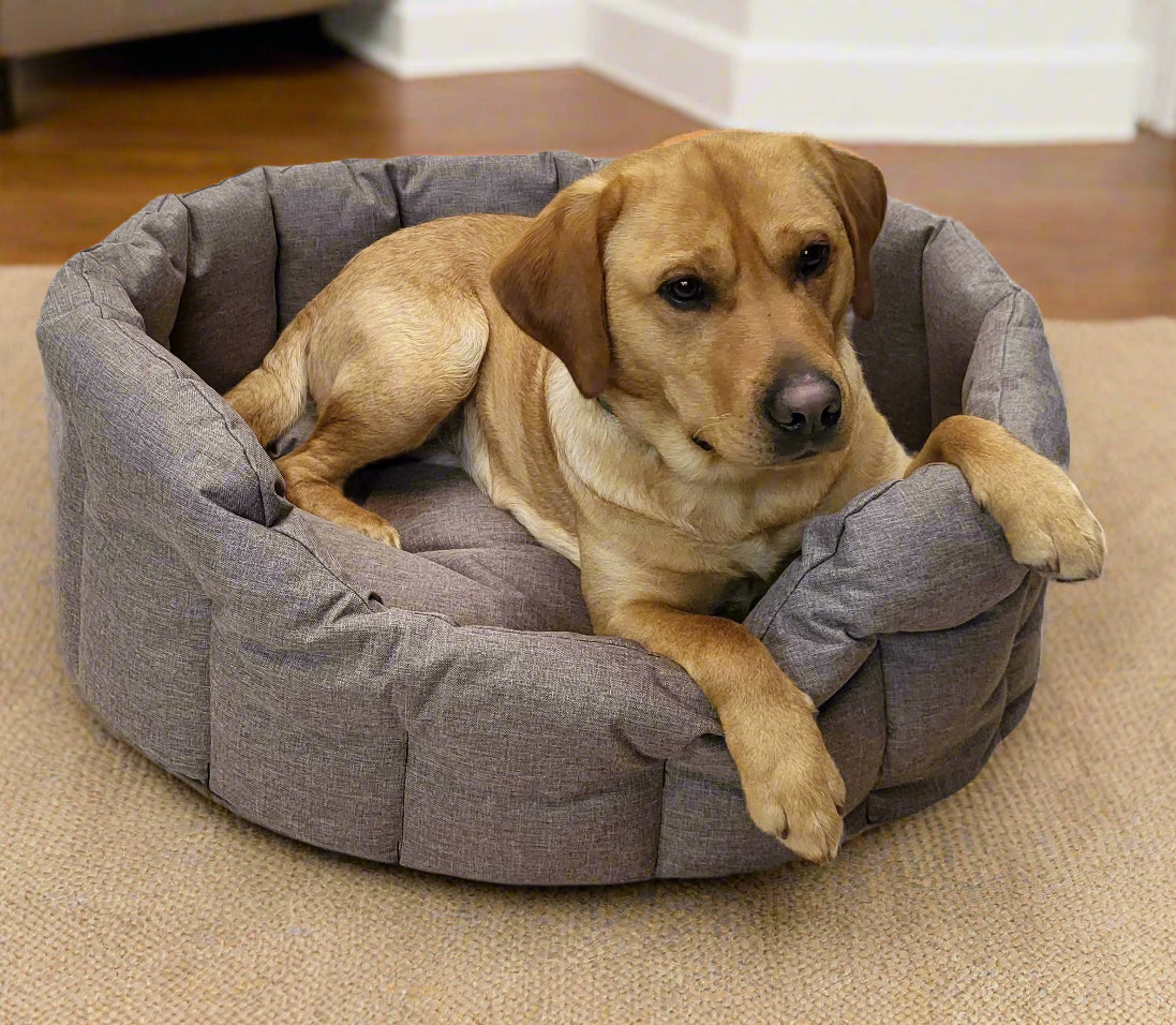 Country Dog Heavy Duty Waterproof Oval Dog Bed