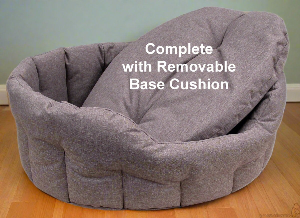 Country Dog Heavy Duty Waterproof Oval Dog Bed