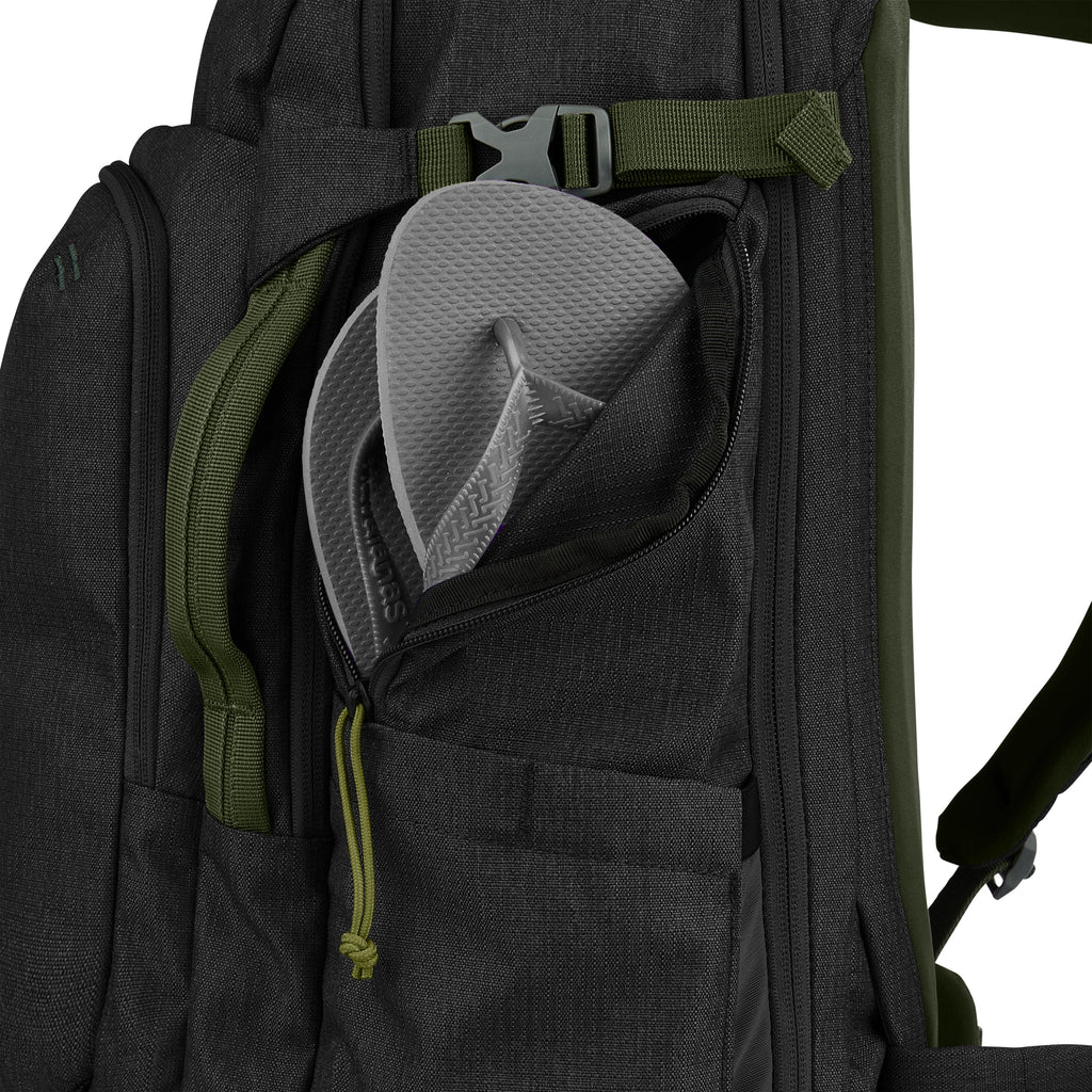 Kelty Redwing Traveller 30L Backpack - Black