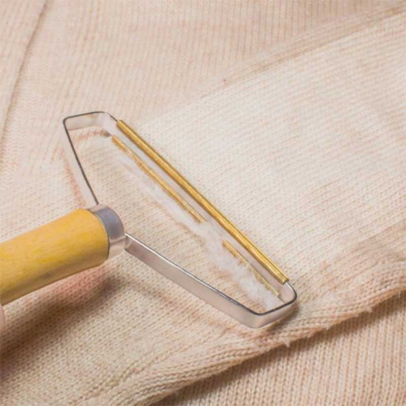 Pet Hair & Lint Remover – Reusable Fabric Tool
