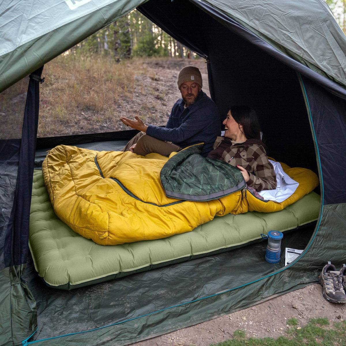 Kelty Daydreamer 6 Person Tent - Duffle Bag